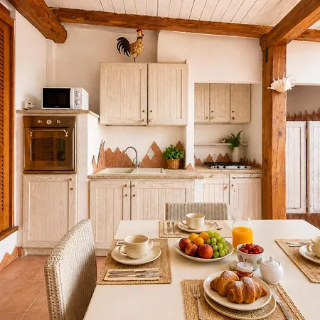 Lovely House 300 M From The * Baja Sardinia