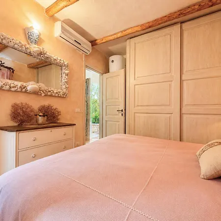 Apartament Lovely House 300 M From The *